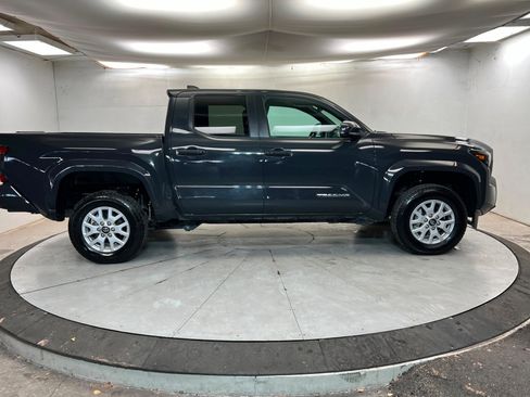 Used 2024 Toyota Tacoma SR5 image 8