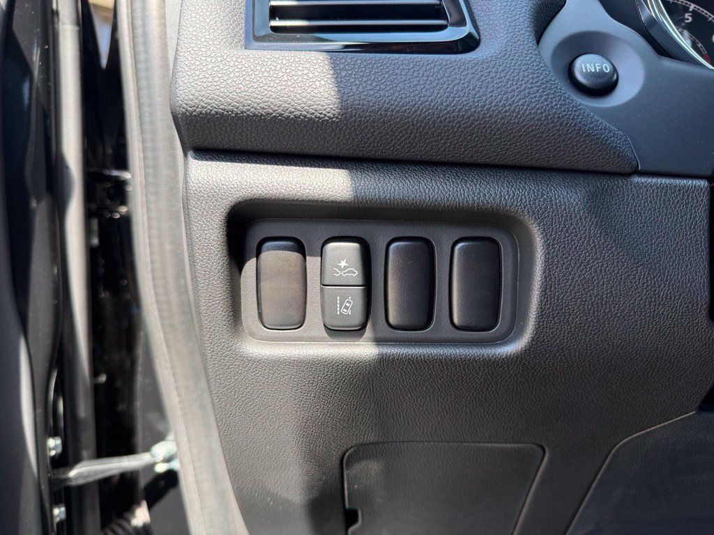 New 2027 Mitsubishi Outlander Sport ES FWD image 30