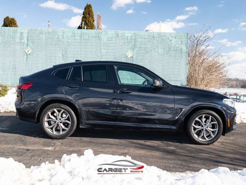 Used 2021 BMW X4 M40i image 8