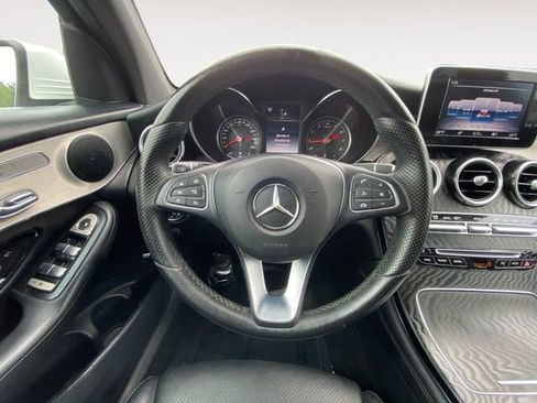 Used 2019 Mercedes-Benz GLC 300 image 12