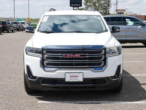 Used 2023 GMC Acadia AT4 w/ Technology Package AWD/4WD image 4