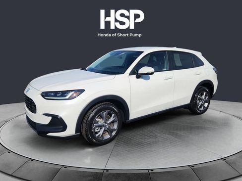 Used 2026 Honda HR-V LX image 1