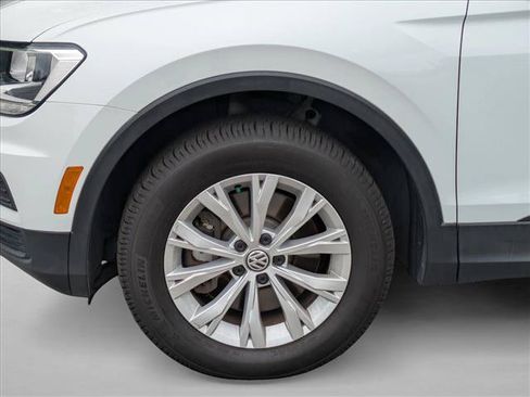 Used 2020 Volkswagen Tiguan S FWD image 14