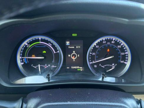 Used 2018 Toyota Highlander XLE image 36