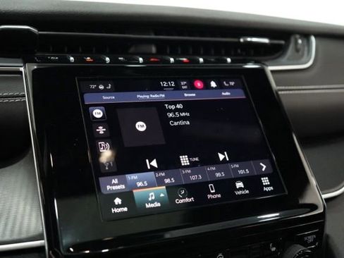 Used 2023 Jeep Grand Cherokee L Laredo image 27