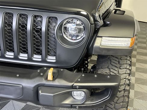 Used 2021 Jeep Wrangler Unlimited Rubicon w/ Trailer Tow Package AWD/4WD image 9
