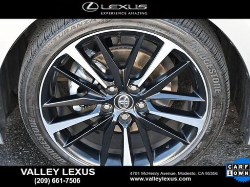 Used 2020 Toyota Camry XSE image 7