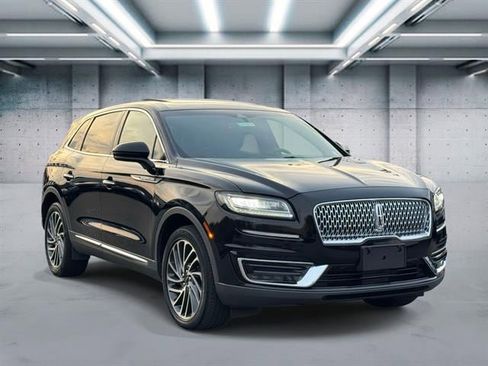 Used 2020 Lincoln Nautilus Reserve image 2