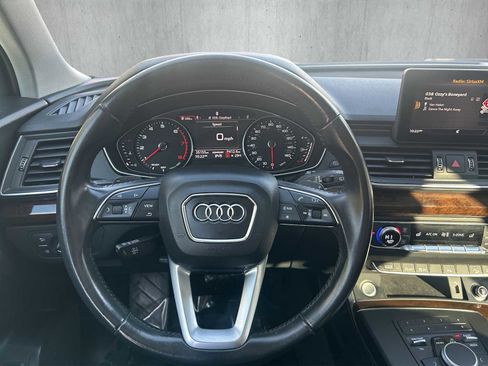 Used 2020 Audi Q5 2.0T Premium w/ Convenience Package image 11