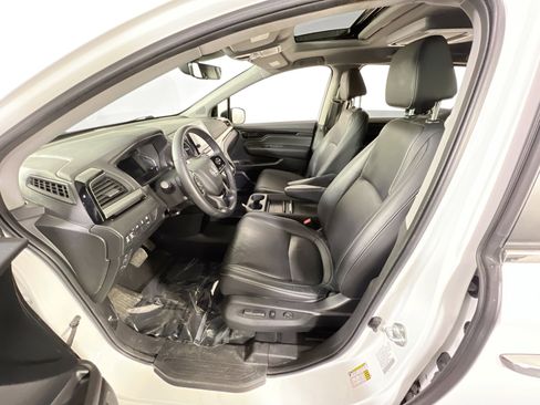 Used 2023 Honda Odyssey Touring image 20
