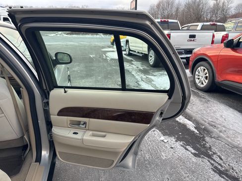 Used 2008 Mercury Grand Marquis GS image 21