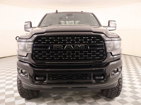 Used 2023 RAM 2500 Big Horn w/ Level 2 Equipment Group AWD/4WD image 10