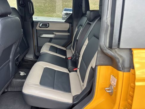 Used 2022 Ford Bronco Wildtrak image 16