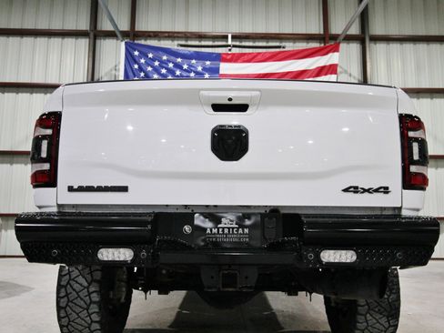 Used 2021 RAM 2500 Laramie w/ Night Edition image 9