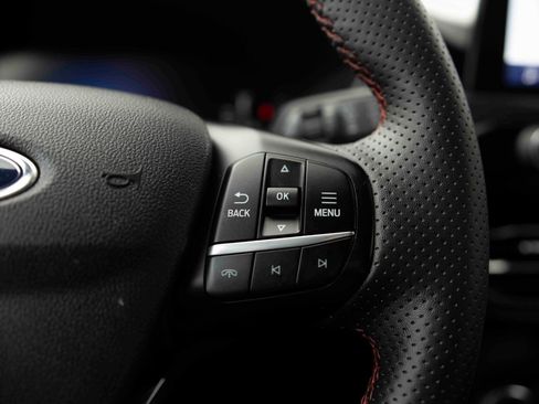 Used 2023 Ford Escape ST-Line image 7