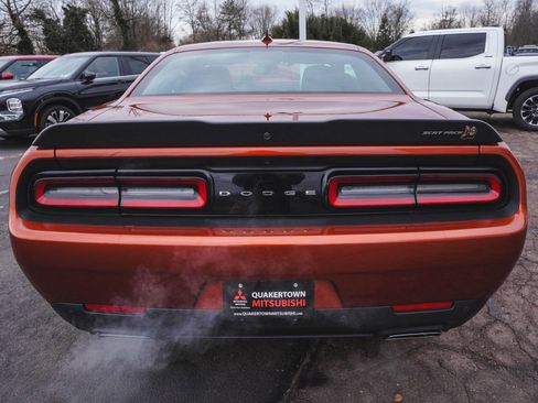 Used 2022 Dodge Challenger R/T Scat Pack image 6