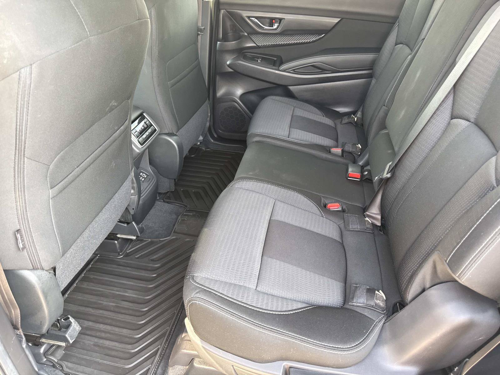 Used 2024 Subaru Ascent Premium AWD/4WD image 16