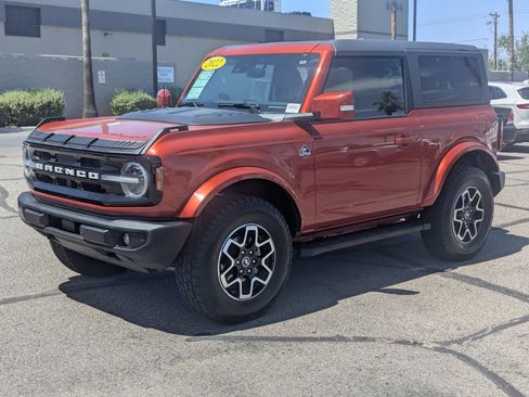 Certified 2022 Ford Bronco Outer Banks AWD/4WD image 5