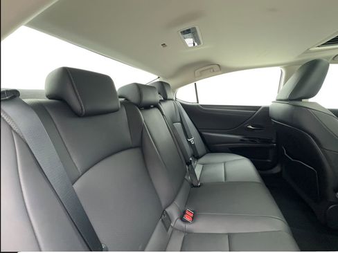 Used 2023 Lexus ES 350 w/ Premium Package FWD image 28