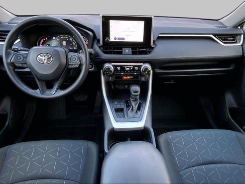 Used 2024 Toyota RAV4 XLE w/ Convenience Package FWD image 15