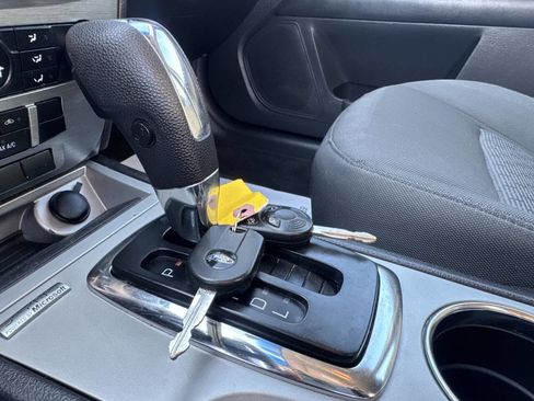 Used 2010 Ford Fusion SE FWD image 19