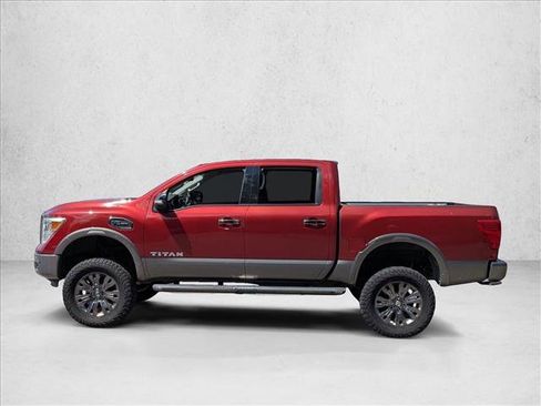 Used 2017 Nissan Titan Platinum Reserve AWD/4WD image 9