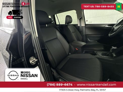 Used 2024 Volkswagen Tiguan Wolfsburg Edition image 31