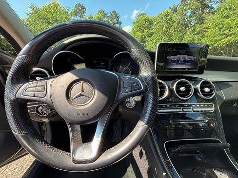 Used 2015 Mercedes-Benz C 300 4MATIC Sedan image 11