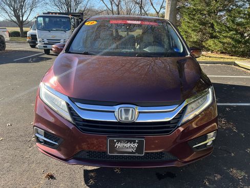 Used 2019 Honda Odyssey Elite image 3