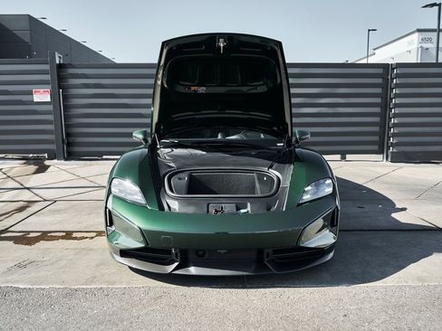 Used 2025 Porsche Taycan Turbo S w/ Premium Package image 15