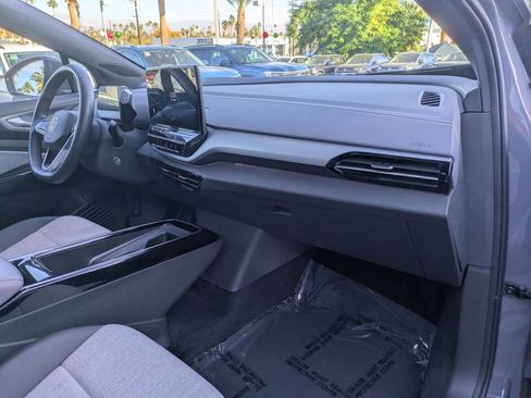 Certified 2023 Volkswagen ID.4 Pro image 21