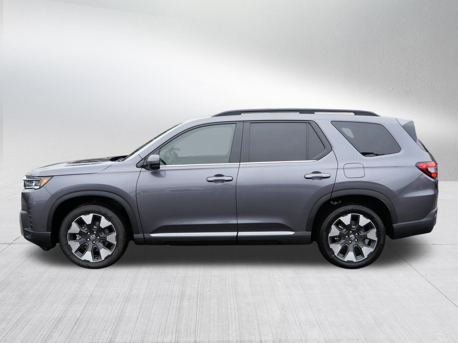 Certified 2026 Honda Pilot Elite image 4