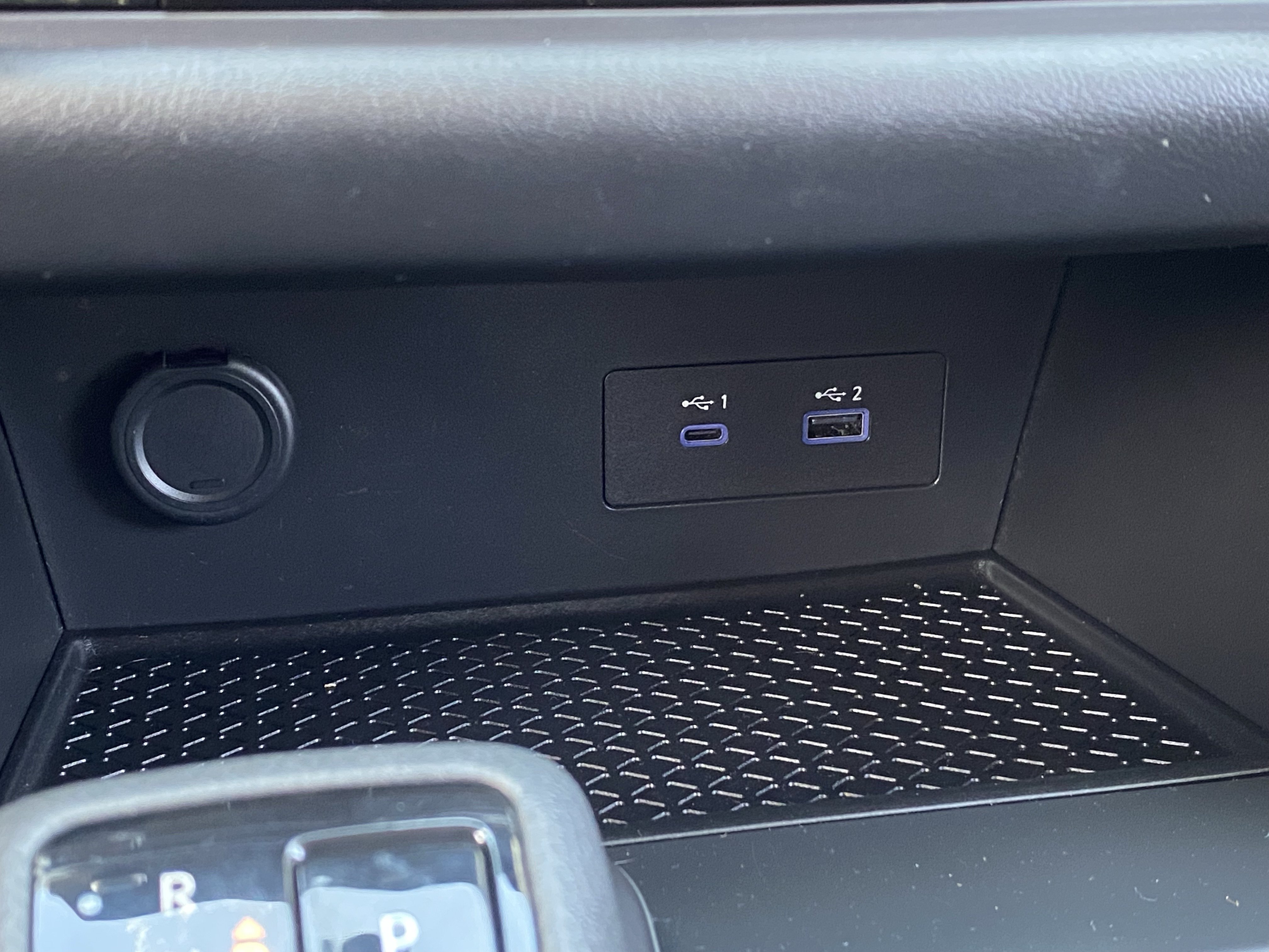 Used 2025 Nissan Pathfinder S FWD image 26