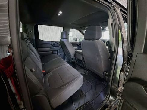 Used 2020 Chevrolet Silverado 1500 Custom Trail Boss w/ Custom Convenience Package AWD/4WD image 11