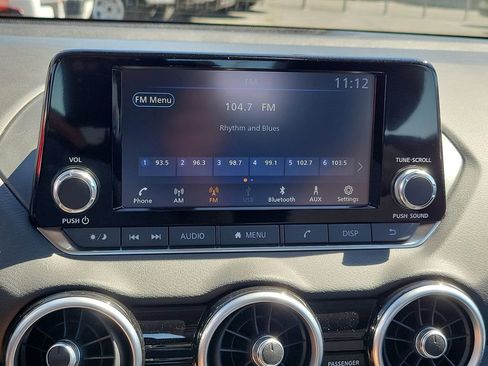 Used 2025 Nissan Sentra S image 10