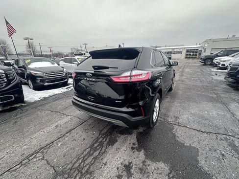Used 2023 Ford Edge SEL w/ Convenience Package image 5