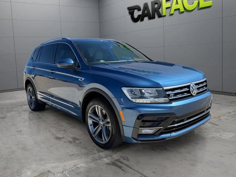 Used 2019 Volkswagen Tiguan SEL R-Line AWD/4WD image 4