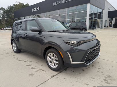 New 2025 Kia Soul LX