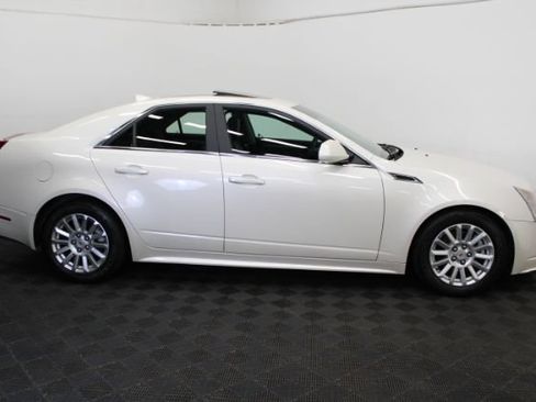 Used 2013 Cadillac CTS Luxury AWD/4WD image 4