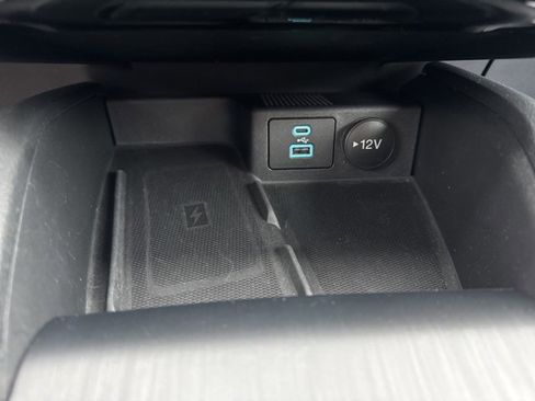 Certified 2023 Ford Escape Platinum w/ Premium Technology Package image 25