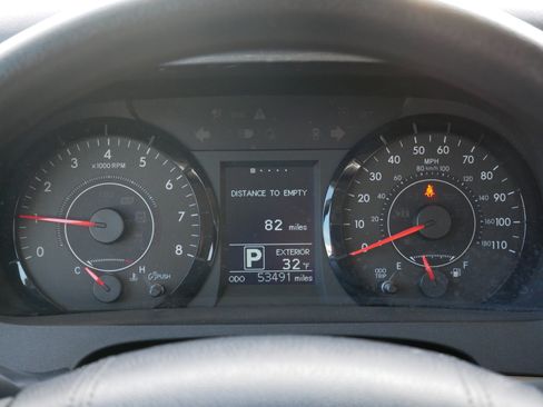 Used 2015 Toyota Sienna L image 22