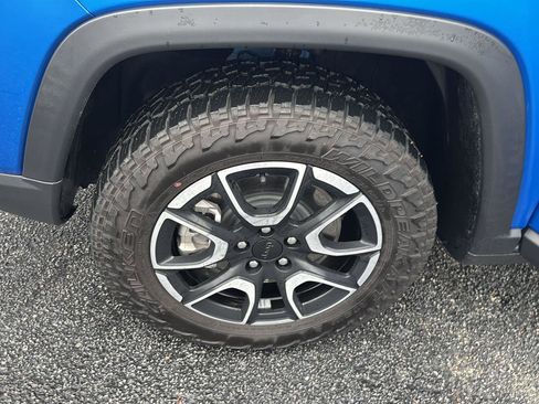 Used 2024 Jeep Compass Trailhawk w/ Trailhawk Elite Group image 33