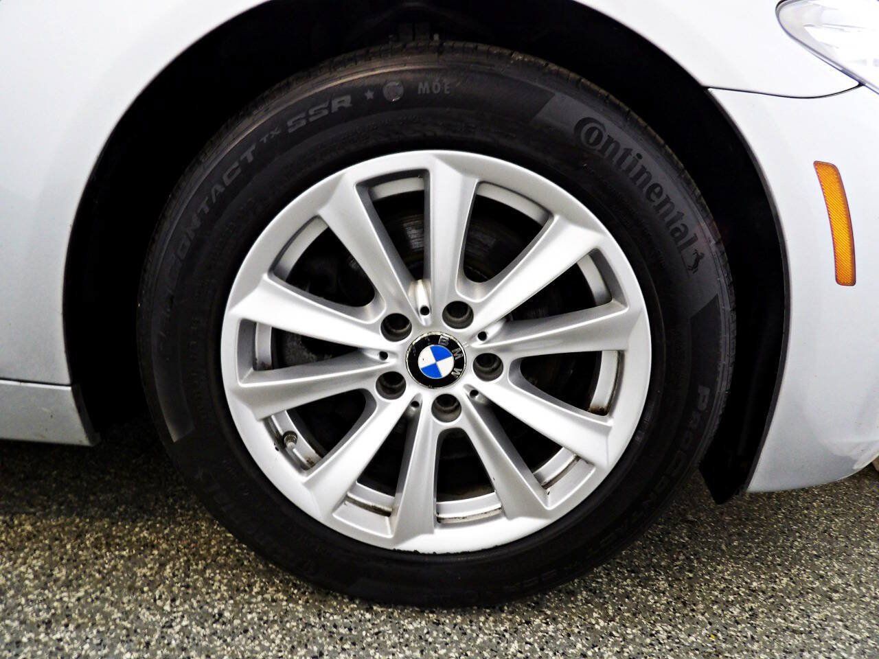 Used 2016 BMW 528i xDrive Sedan AWD/4WD image 23