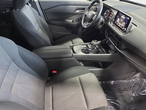 New 2026 Nissan Rogue SV w/ Cold Weather Package FWD image 10