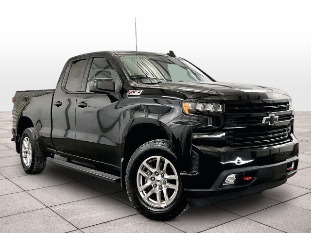 Used 2019 Chevrolet Silverado 1500 RST AWD/4WD image 2