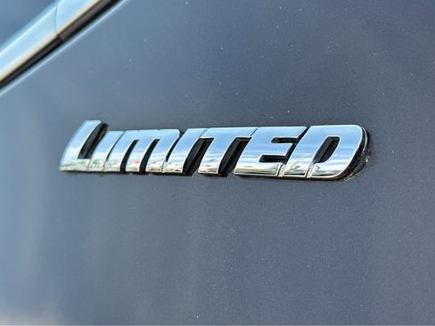 Used 2022 Toyota Tundra Limited image 41
