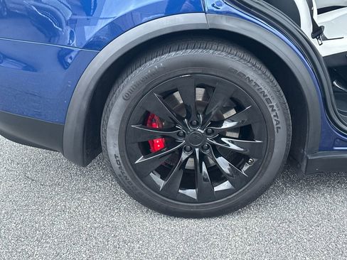 Used 2019 Tesla Model X Performance image 17