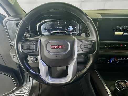 Used 2023 GMC Sierra 1500 SLT w/ SLT Premium Plus Package RWD image 15