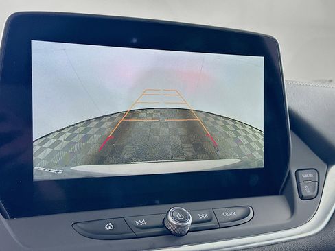 Used 2025 Chevrolet Blazer LT FWD image 21