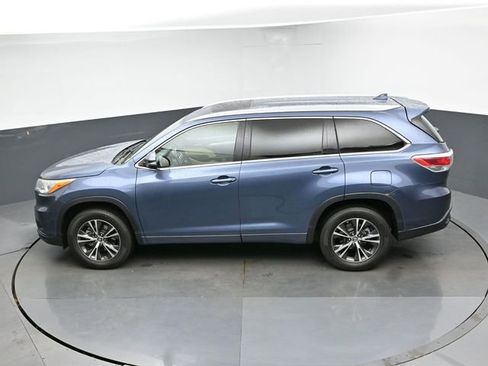 Used 2016 Toyota Highlander XLE FWD image 20